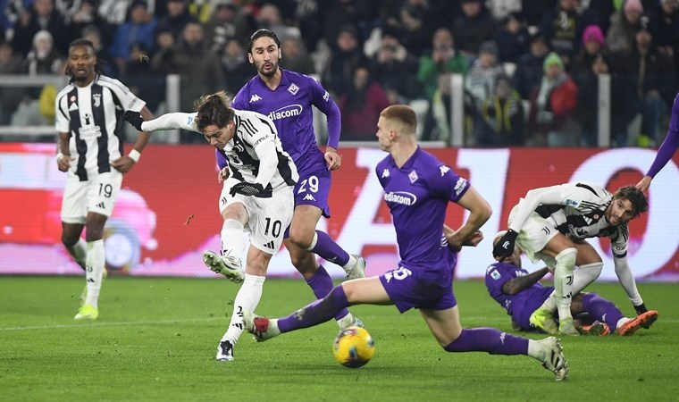 Juventus, 4 gollü maçta 87'de yıkıldı!