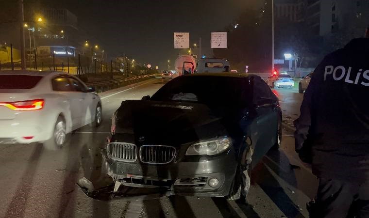 Ters şeritten ilerleyen otomobil TIR'la çarpıştı: Yaralılar var!