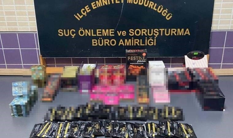 Kaçak içki ve sahte cinsel gücü artırıcı haplar ele geçirildi