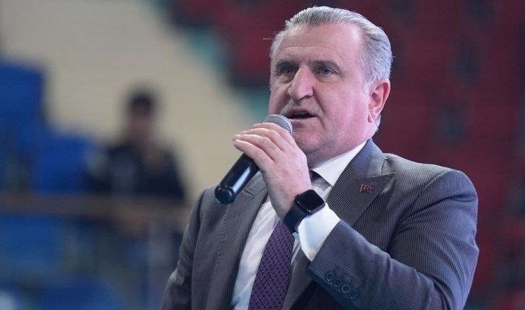 Bakan Bak, milli sporcuların 2024'te 7 bin 500 madalya kazandığını açıkladı