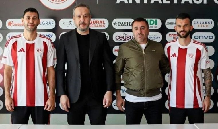 Antalyaspor'da iki imza birden