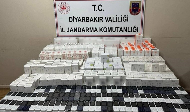 Yol kontrolünde ele geçirildi: Tam 1 milyon 20 bin TL değerinde...