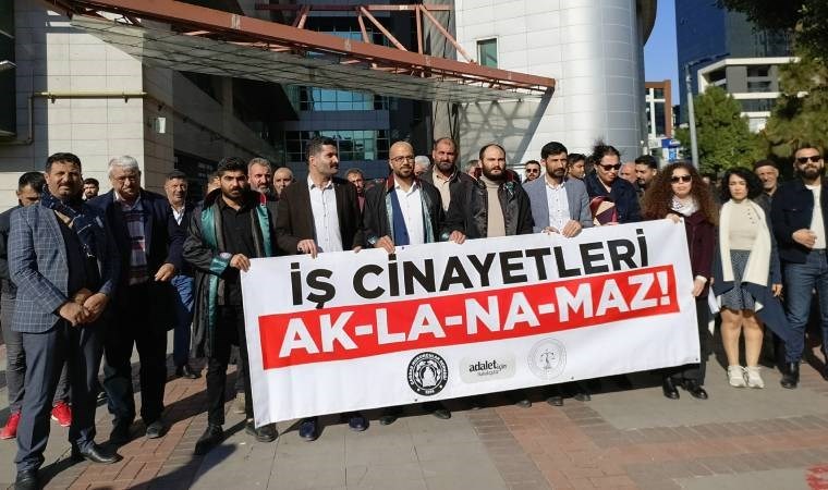 Cemaat evinde çıkan yangında ölen işçiler için aileleri adalet arıyor