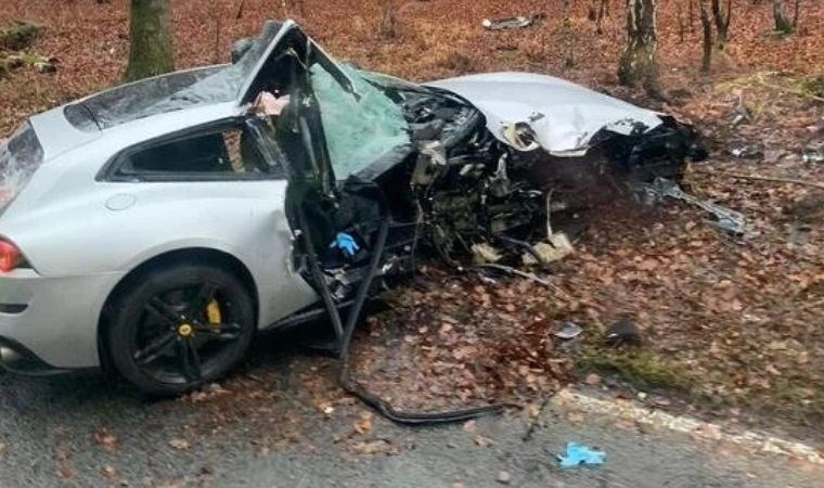 Yıldız futbolcu Michail Antonio trafik kazası yaptı