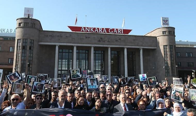 Ankara Gar Katliamı'nda hayatını kaybedenler anıldı