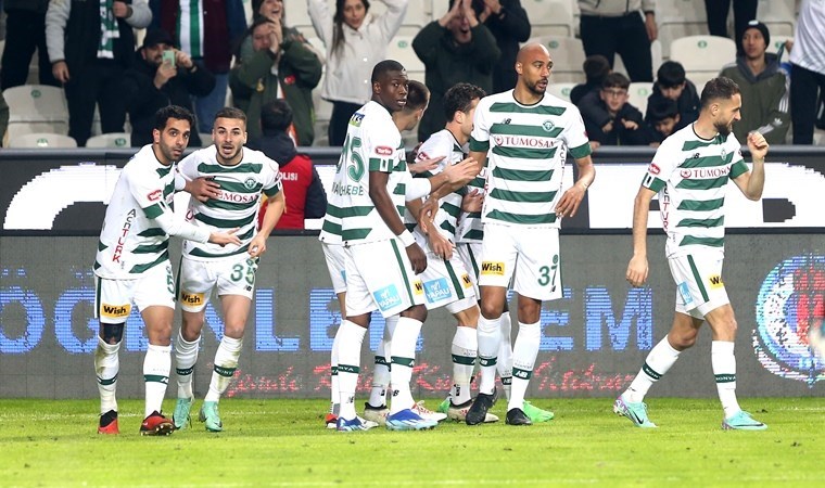 Konyaspor sahasında 3 puanı 2 golle aldı!