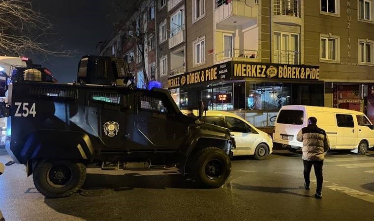 Avcılar'da polis ile şüpheli şahıslar arasında çatışma!