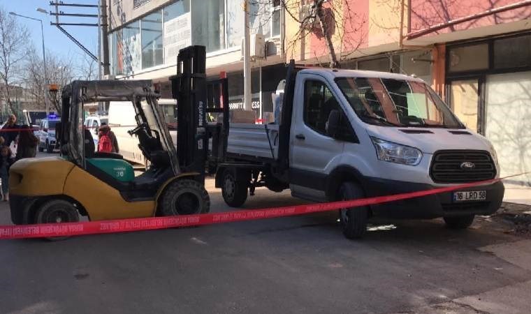 Bursa'da acı ölüm... Yaşlı kadın kamyonetin altında kaldı!