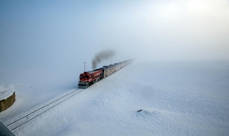 Ankara-Tatvan turistik treni seferlere başlıyor