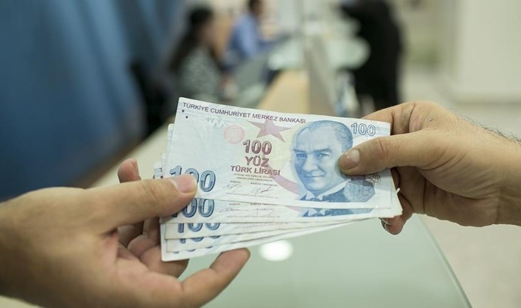 Milyonları İlgilendiriyor: Emekliye 3 bin lira ikramiye Meclis'te kabul edildi: İşte ödeme takvimi...