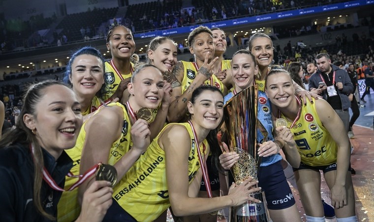 4.kez kazandı: Kupa Voley'de şampiyon Fenerbahçe!