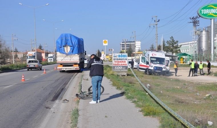 Konya'da TIR'ın çarptığı bisikletin sürücüsü öldü