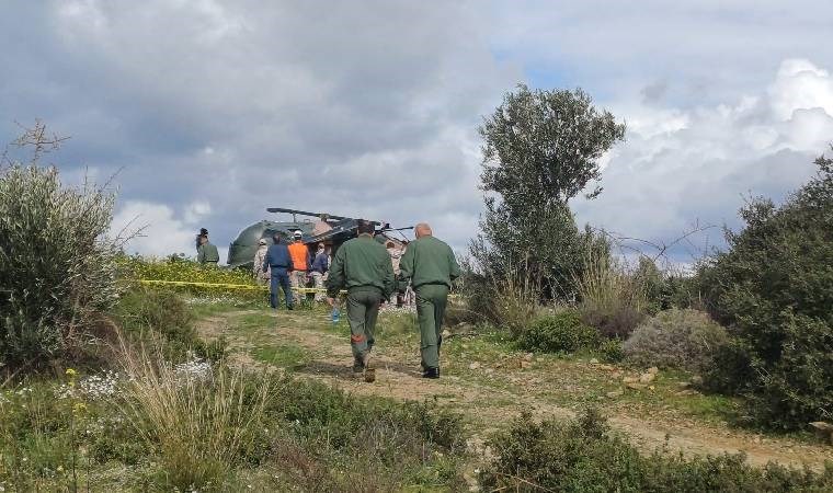 Son dakika... İzmir'de askeri helikopter zorunlu iniş yaptı: MSB'den açıklama!