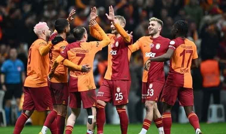 Galatasaray, Süper Lig'de ilki başardı