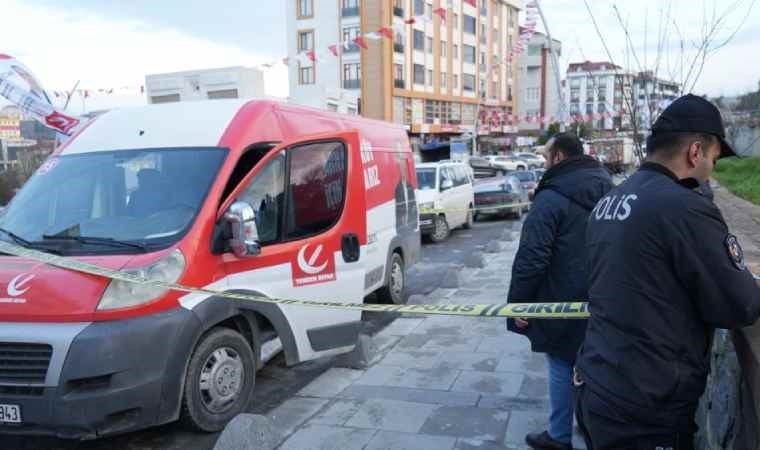 İstanbul'da Yeniden Refah Partisi'nin seçim aracına ateş açıldı!