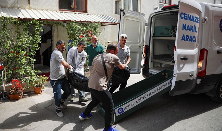 3 gün önce kavgada başına darbe almıştı: Pansiyondaki odasında ölü bulundu