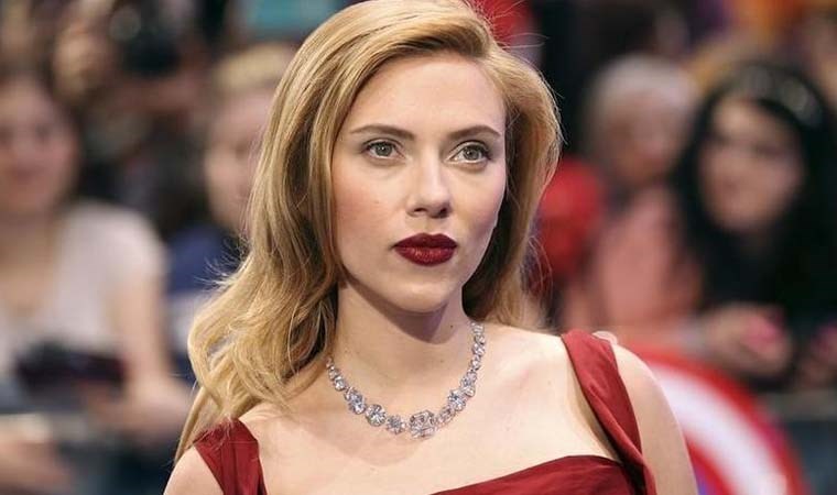 Scarlet Johansson'ın başı takıntılı takipçisiyle dertte: Kendini çocuğunun babası sanıyor