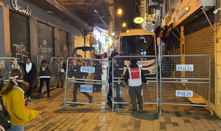 Emekçilere kapatılan Taksim 1 Mayıs'ın ardından yeniden açıldı