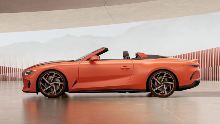 Bentley son aracını üretiyor! W12 motor Batur Convertible'dan sonra kullanılmayacak...