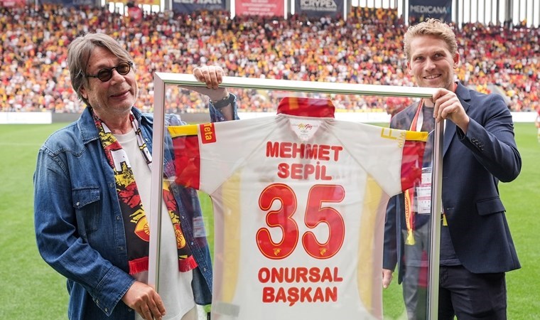 Mehmet Sepil, Göztepe'nin onursal başkanı oldu