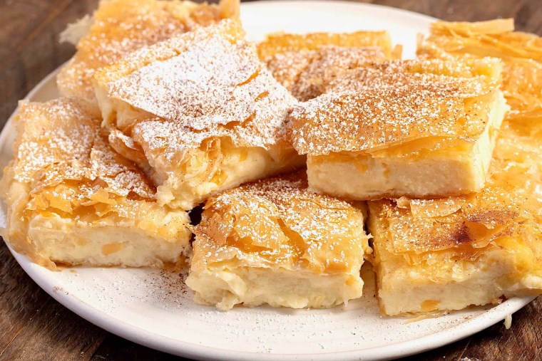 Bougatsa