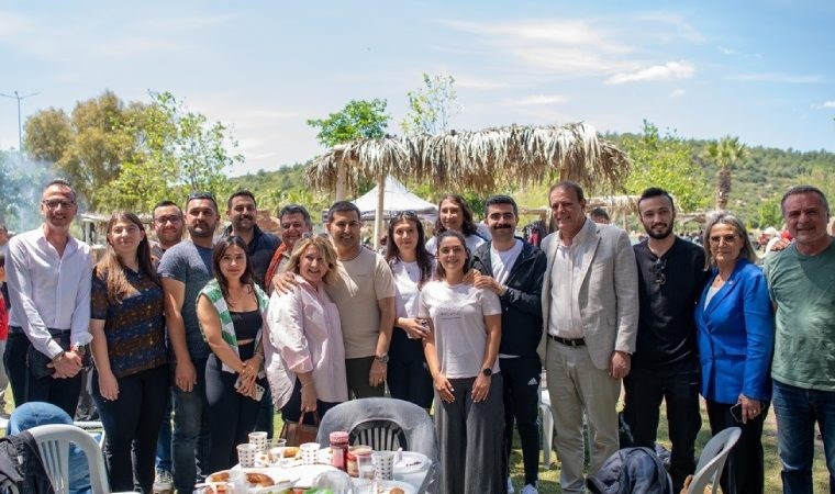 Kuşadası’nda Anneler Günü'nde birlik ve dayanışma pikniği düzenlendi