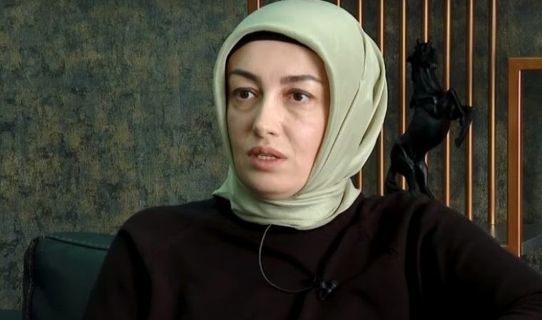 Ayşe Ateş canlı yayında Sinan Ateş'in 'görevini' açıkladı: 'Liste hazırlıyordu, darbe komisyonuna götürüyordu'