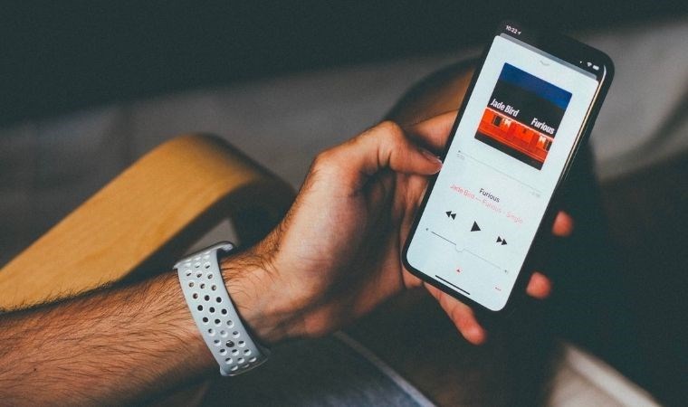 Apple Music yeni bir liste yayınlamaya başladı: En iyi 100 albüm listesi