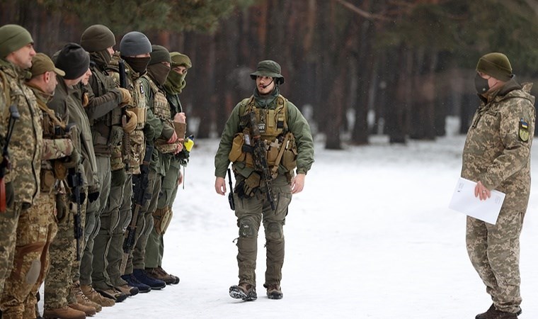 Ukrayna'ya yeni askeri yardım paketi yolda 'Hava ve deniz savunmasını