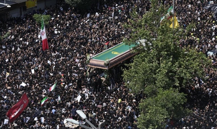Milyonlarca kişi Cumhurbaşkanı Reisi'yi uğurluyor Cenaze törenleri devam ediyor