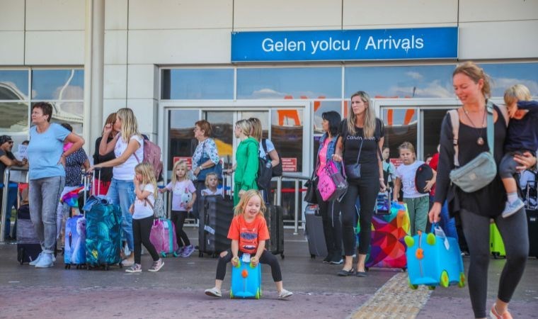 Dünya Turizm Örgütü 2023 yılı turist verileri açıklandı: Fransa'dan rekor, Türkiye dünya beşincisi oldu