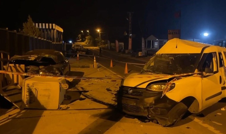 Çatalca'da otomobil ile hafif ticari araç çarpıştı 1 ölü 3