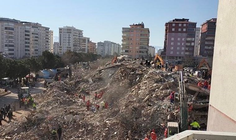 Kahramanmaraş'ta 150 kişinin öldüğü sitenin zemin etüdü göz kararıyla yapılmış