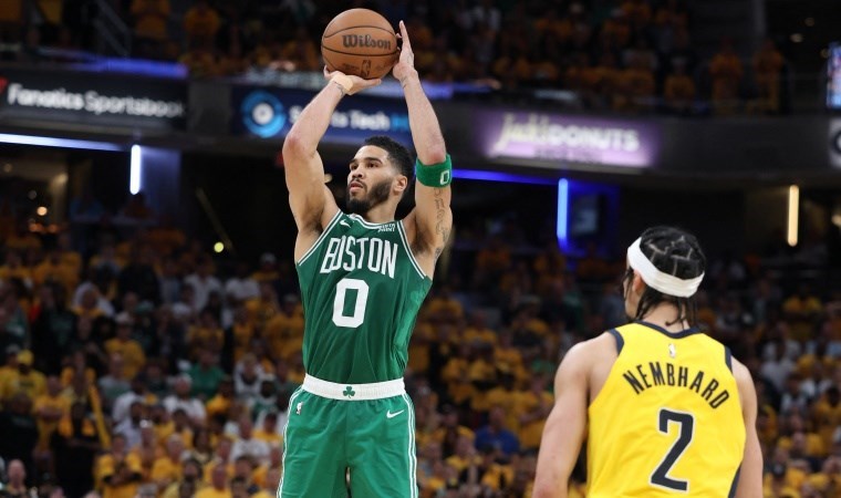 Jayson Tatum'dan double-double Boston Celtics NBA finaline bir adım uzaklıkta