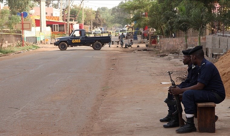 Mali'de terör saldırısı 20 ölü