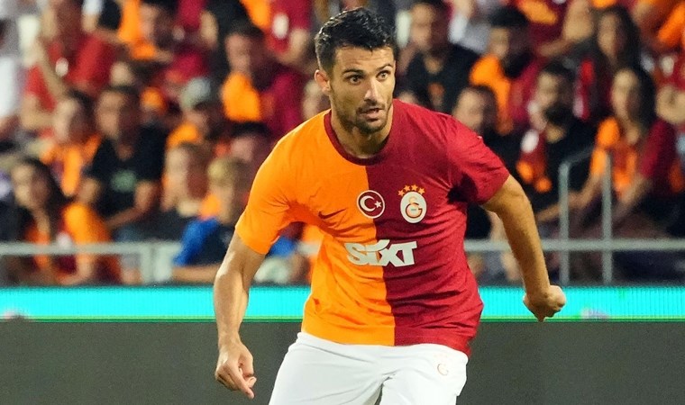 Okan Buruk kararını verdi: Galatasaray'da 9 yolcu!