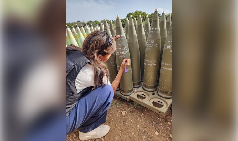 Fotoğrafları paylaşıldı: Top mermisine 'Bitirin onları' yazdı