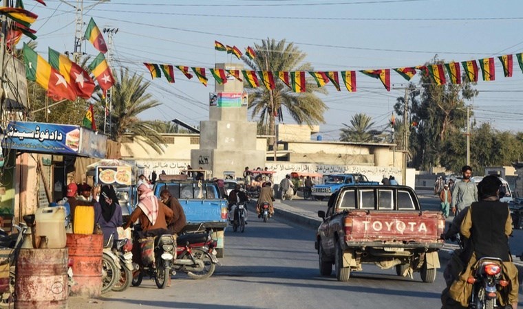 Pakistan-İran sınırında sınırında gerginlik: 4 ölü