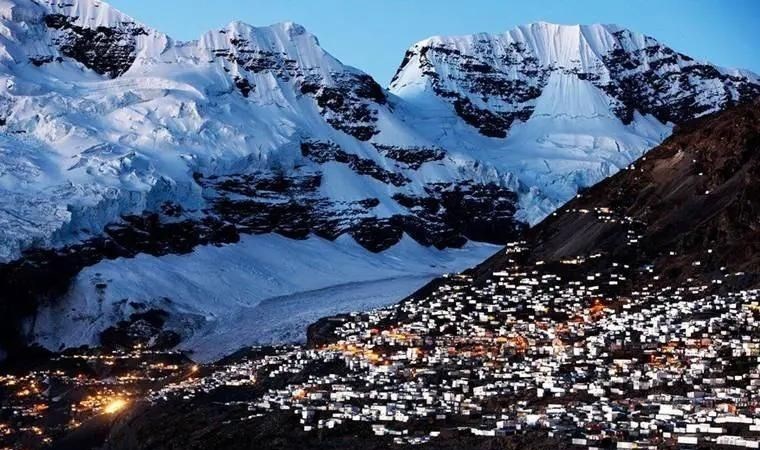 Dünyanın en yüksek yeri para basıyor: 'Şeytan Cenneti'nde insanlar nasıl yaşıyor?