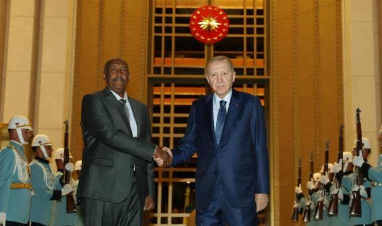 Erdoğan, Sudan Egemenlik Konseyi Başkanı ile görüştü