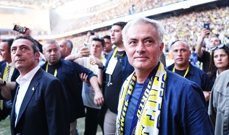 Hagi ayrıntısı... Fenerbahçe'den Mourinho'ya rekor transfer bütçesi!