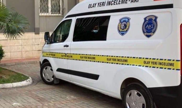 Adana'da asansör kabiniyle duvar arasında sıkışan 11 yaşındaki çocuk hayatını kaybetti