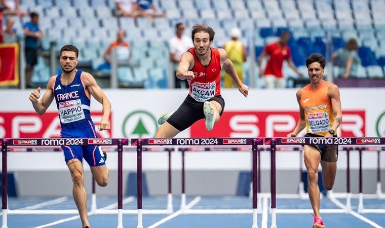 Berke Akçam, 400 metre engelli finalinde beşinci