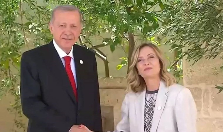 Erdoğan G7 zirvesi için İtalya'da: Başbakan Meloni tarafından karşılandı