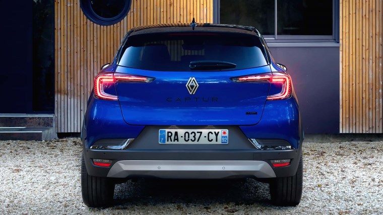 Renault hız kesmiyor! Yeni Captur'un fiyatı ve teknik özellikleri açıklandı: Artık daha ucuz...