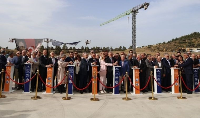 İzmir Ekonomi Üniversitesi’nin yeni kampüsünün temeli atıldı