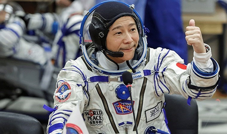 Japon milyarder Maezawa, 'dearMoon' Ay seyahatini iptal etti