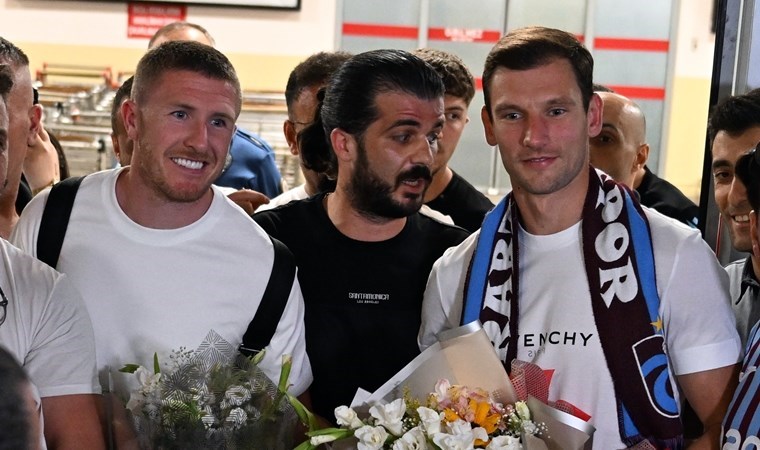 Barisic ve Lundstram, Trabzon'a imzaya geldi