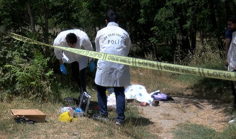 Esenyurt'ta boş arazide kadın cesedi bulundu