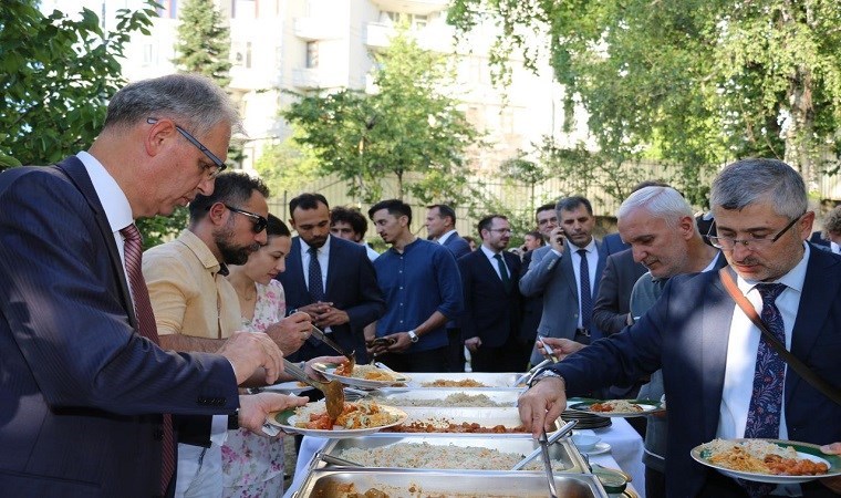 Türk ve Pakistan yemekleri birlikte sergilendi